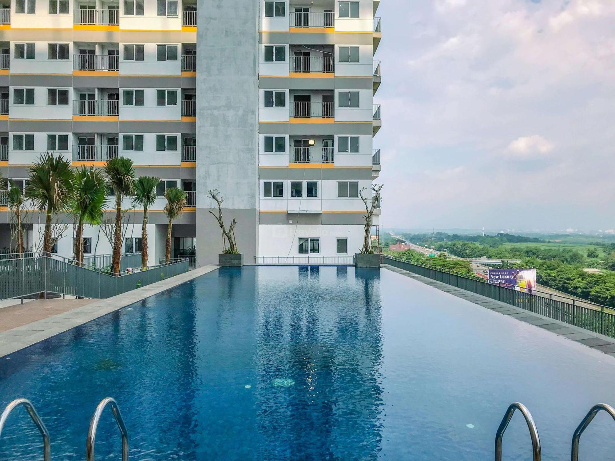 Apartemen Homey And At Royal Sentul Park By Travelio *